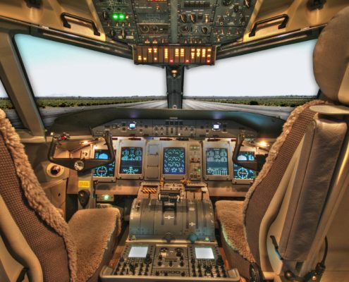 cockpit-100624_1920